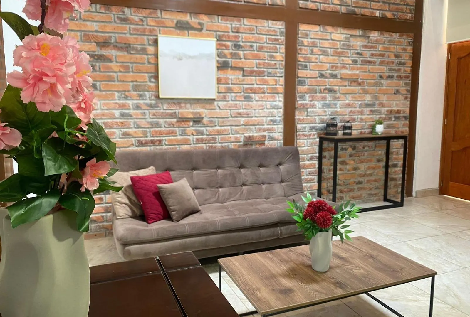 Suite Crisantemo Ubicada En El Centro De Estreno 쿠엔카 아파트